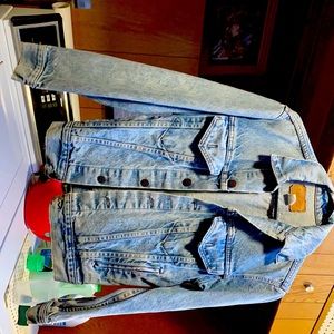 Levi’s  Classic vintage Jean jacket women’s.